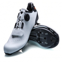 Sepatu Cleat Road Bike Merk Santic Sepatu Roadbike Santic Sole Carbon Stiffness Index 10 Tipe MS19006