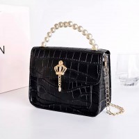 Black / 