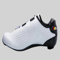 Sepatu Cleat Road Bike Merk Santic Sepatu Roadbike Santic Sole Carbon Stiffness Index 10 Tipe MS19006
